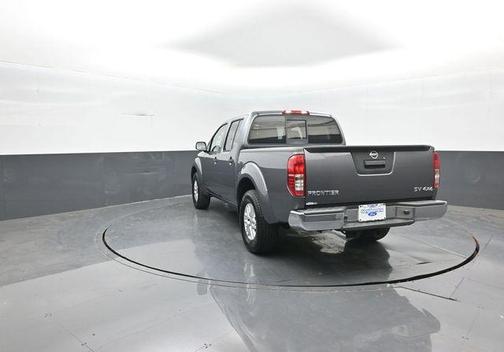 Gun Metallic 2016 Nissan Frontier SV