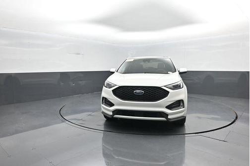 White Metallic 2024 Ford Edge ST Line