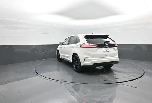White Metallic 2024 Ford Edge ST Line