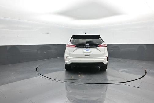 White Metallic 2024 Ford Edge ST Line
