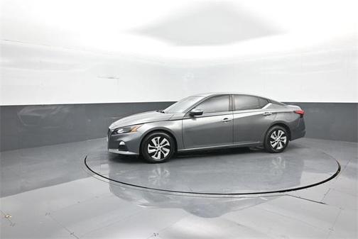 2022 Nissan Altima 2.5 S