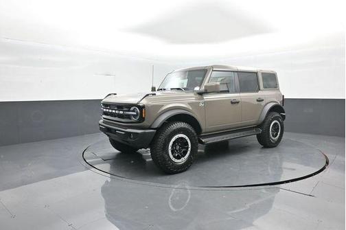 Gray 2026 Ford Bronco Outer Banks