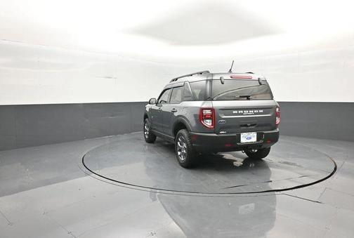 Gray Metallic 2022 Ford Bronco Sport Badlands