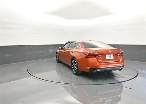 2022 Nissan Altima 2.0 SR