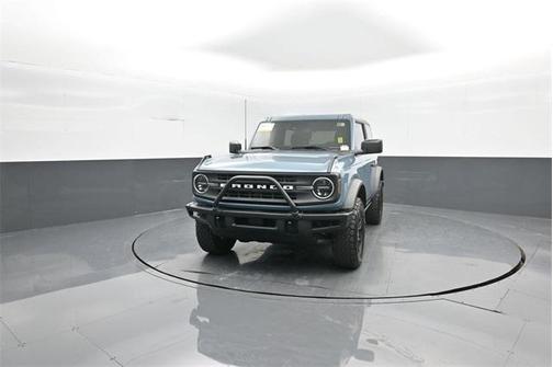 2022 Ford Bronco Black Diamond