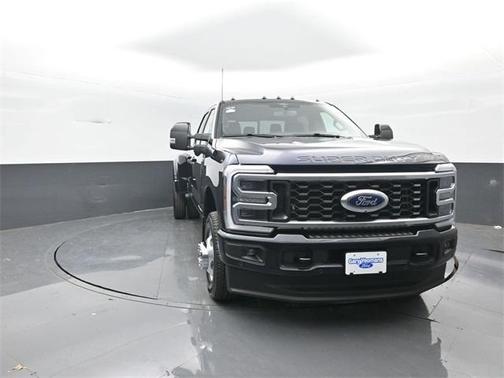 2025 Ford F-350 Platinum