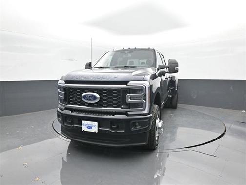 2025 Ford F-350 Platinum