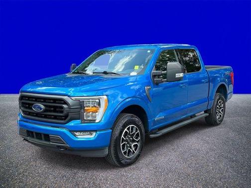 Blue Metallic 2021 Ford F-150 XLT