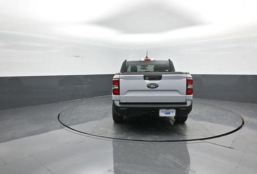 White Metallic 2026 Ford Maverick Lariat