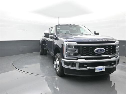 2025 Ford F-350 Lariat Super Duty