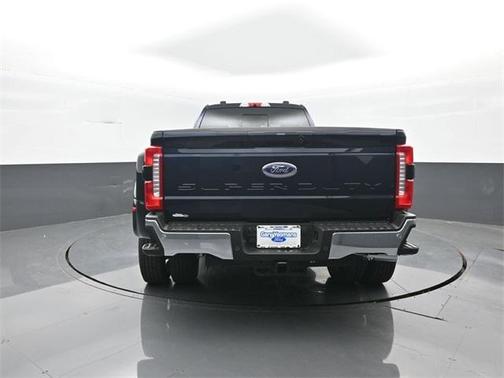 2025 Ford F-350 Lariat Super Duty