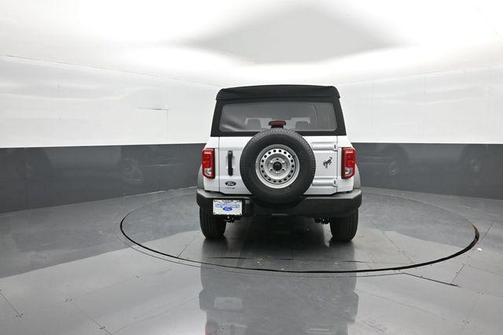 Oxford White 2026 Ford Bronco Base