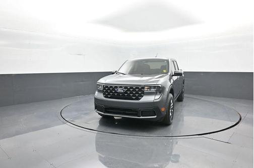 Gray Metallic 2025 Ford Maverick XLT