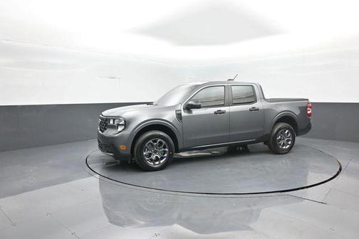 Gray Metallic 2025 Ford Maverick XLT