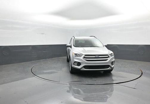 Ingot Silver 2017 Ford Escape SE