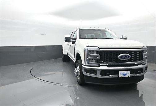 2025 Ford F-350 Lariat Super Duty