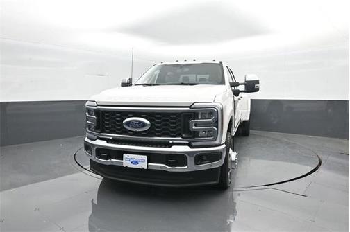 2025 Ford F-350 Lariat Super Duty