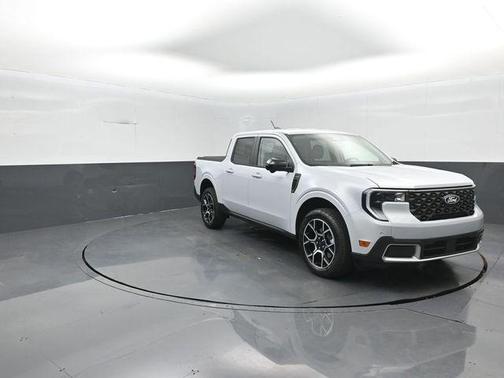 White Metallic 2026 Ford Maverick Lariat