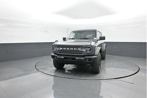 Gray Metallic 2026 Ford Bronco Badlands
