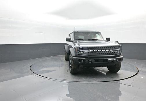 Gray Metallic 2026 Ford Bronco Badlands
