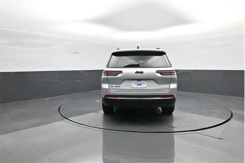 2021 Jeep Grand Cherokee L Laredo