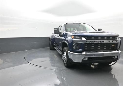 2022 Chevrolet Silverado 3500 LT