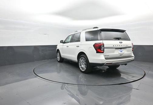 White Metallic 2024 Ford Expedition Limited