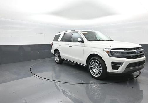 White Metallic 2024 Ford Expedition Limited
