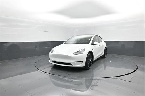 2025 Tesla Model Y Performance
