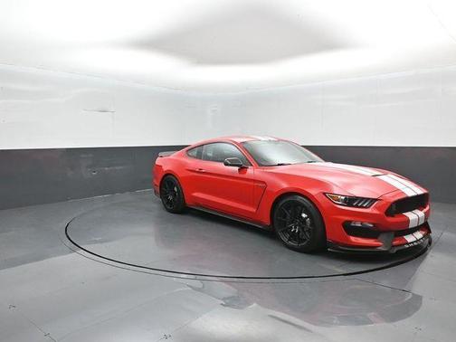 Race Red 2016 Ford Shelby GT350 Base