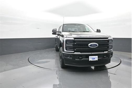 2025 Ford F-350 Platinum