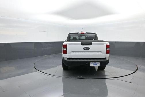 Oxford White 2026 Ford Maverick Lariat