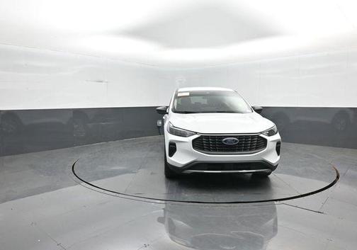 Oxford White 2023 Ford Escape Active
