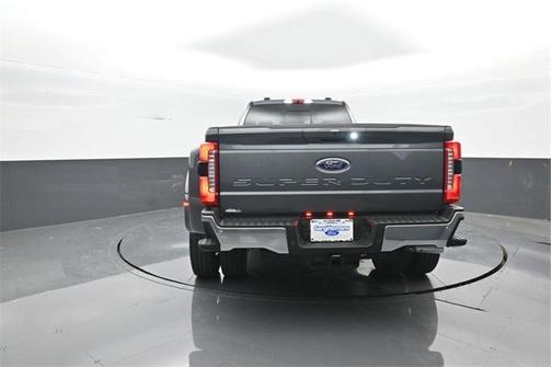 2025 Ford F-350 Lariat Super Duty