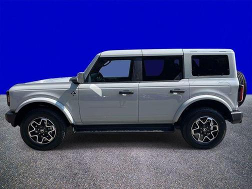 Avalanche 2026 Ford Bronco Outer Banks