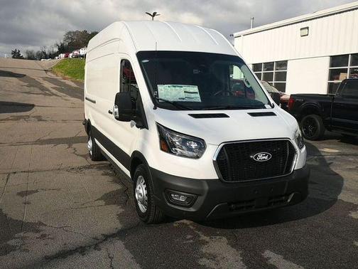 Oxford White 2026 Ford Transit-250 Base