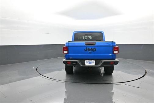 2024 Jeep Gladiator Nighthawk