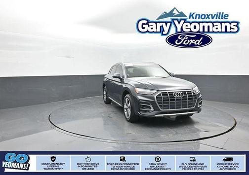 Manhattan Gray Metallic 2023 Audi Q5 40 Premium Plus