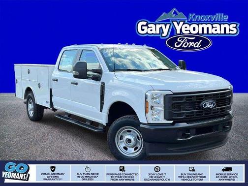 Oxford White 2027 Ford F-350 XL