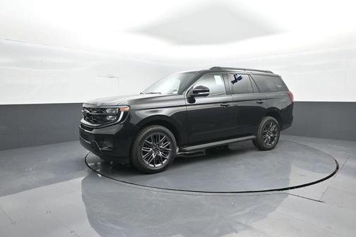Black Metallic 2026 Ford Expedition Platinum