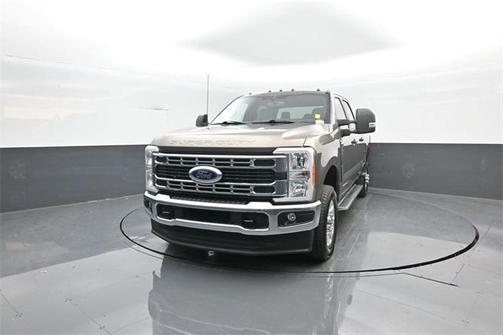 2023 Ford F-350 XLT