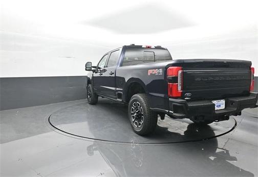 2025 Ford F-350 Platinum