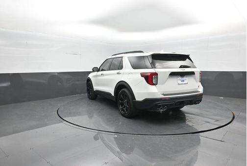 Star White 2022 Ford Explorer ST