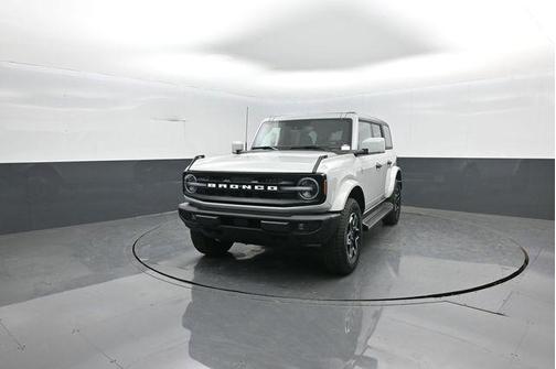 Avalanche 2026 Ford Bronco Outer Banks