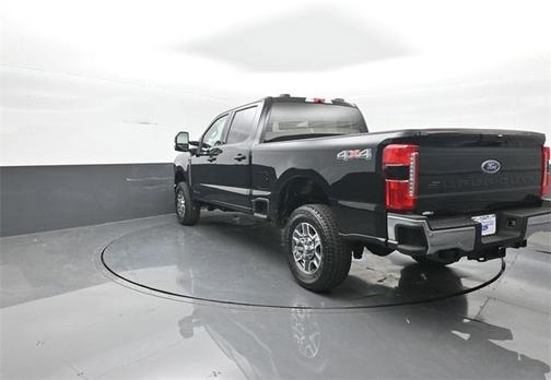 2025 Ford F-350 Lariat Super Duty