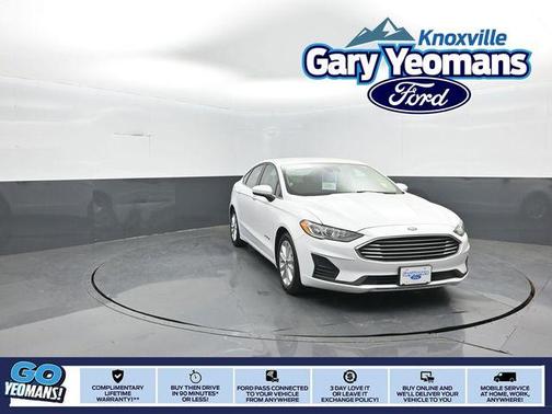 Oxford White 2019 Ford Fusion Hybrid SE