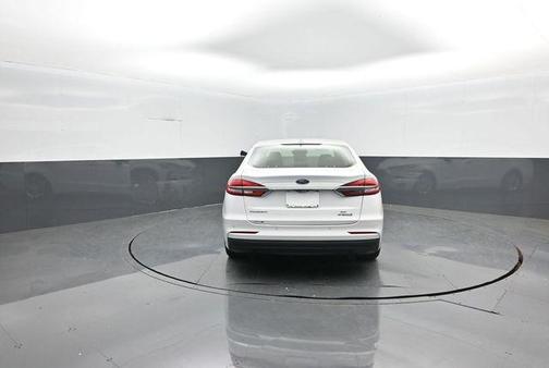 Oxford White 2019 Ford Fusion Hybrid SE