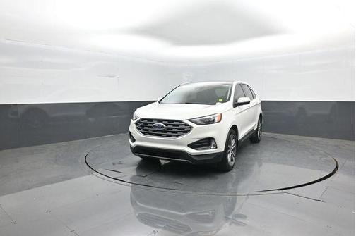 Star White 2024 Ford Edge Titanium