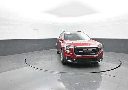 Cayenne Red 2022 GMC Terrain SLE