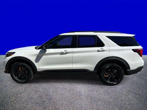 White Metallic 2027 Ford Explorer